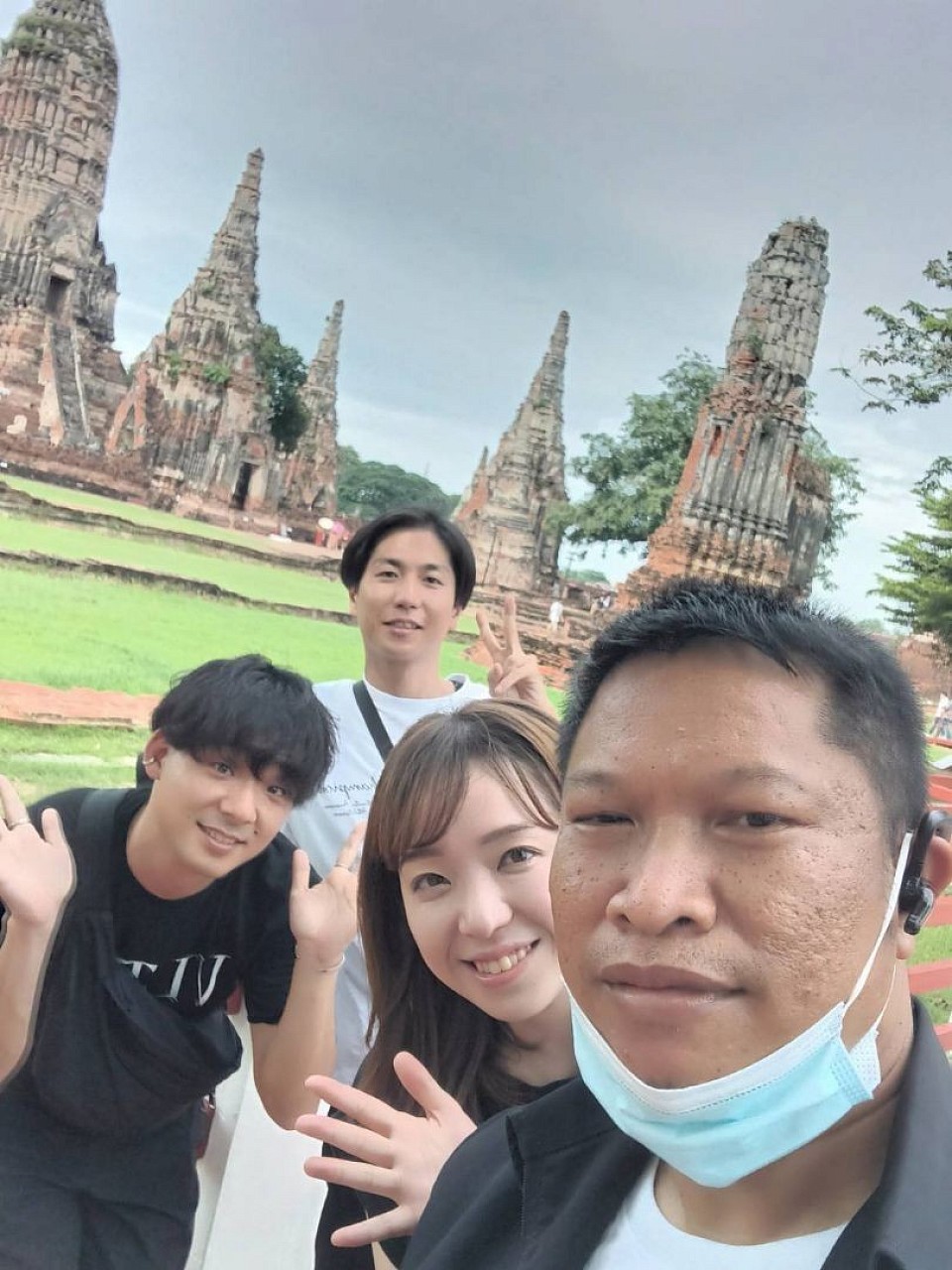 พาลูกค้านำเที่ยวพระนครศรีอยุธยา